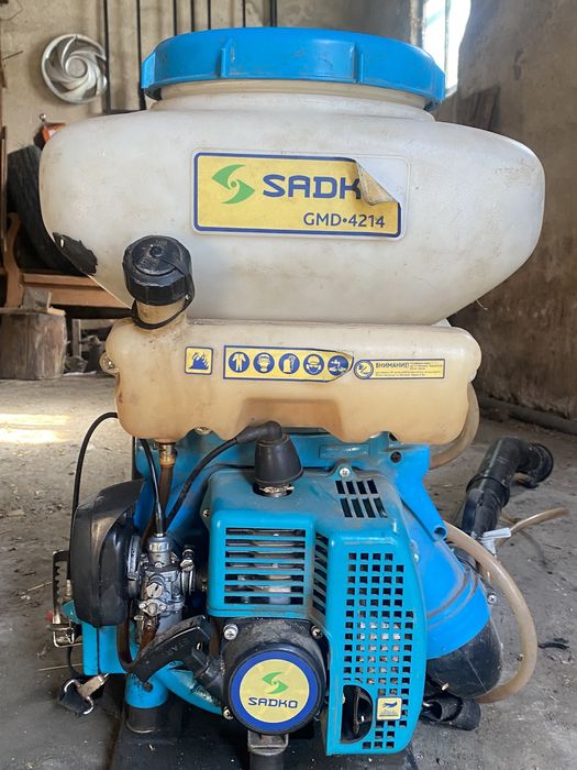 Продам обприскувач розсіювач садко Словенія практично новий дзвонити в