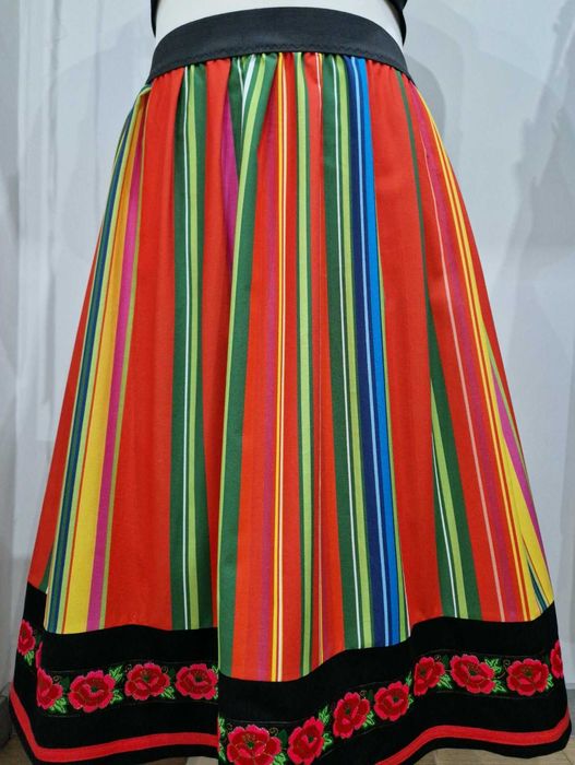 Spódnica ludowa pasiak czerwony z ozdobnym dołem XL(42)