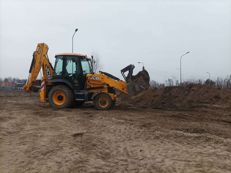 KOPARKO-ŁADOWARKA koparka usługi wynajem.