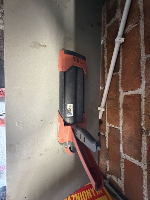 Hilti hdm500 Pistolet do kleju