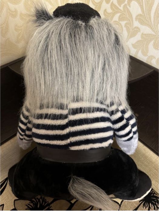 М яка іграшка Вовк