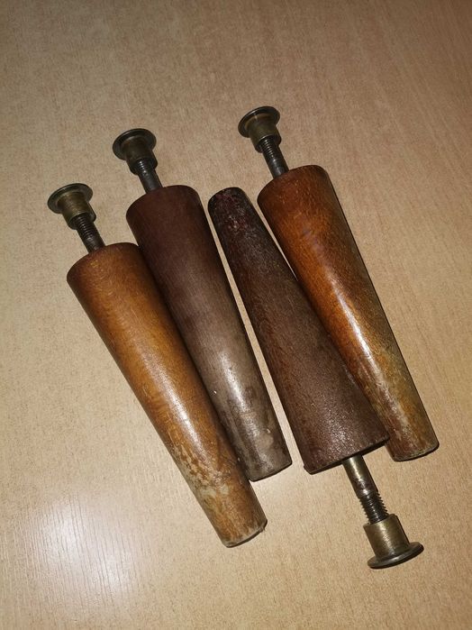 Nóżki do szafki typu patyczak, z czasu PRL