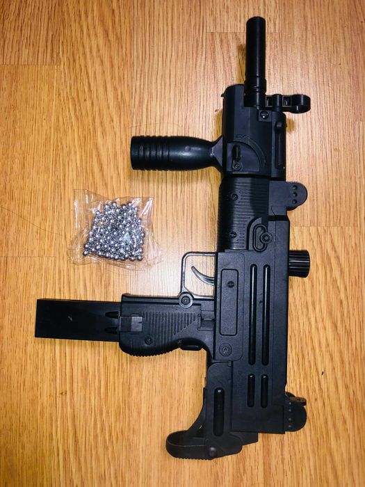 Автомат Узі Суперціна !