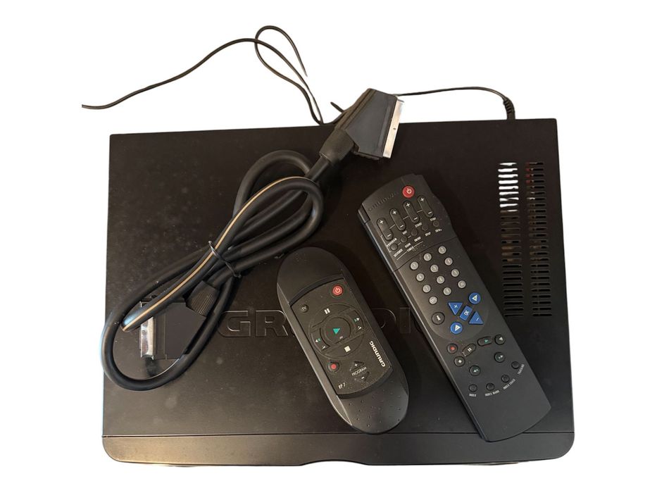 Grundig Leitor Gravador VHS