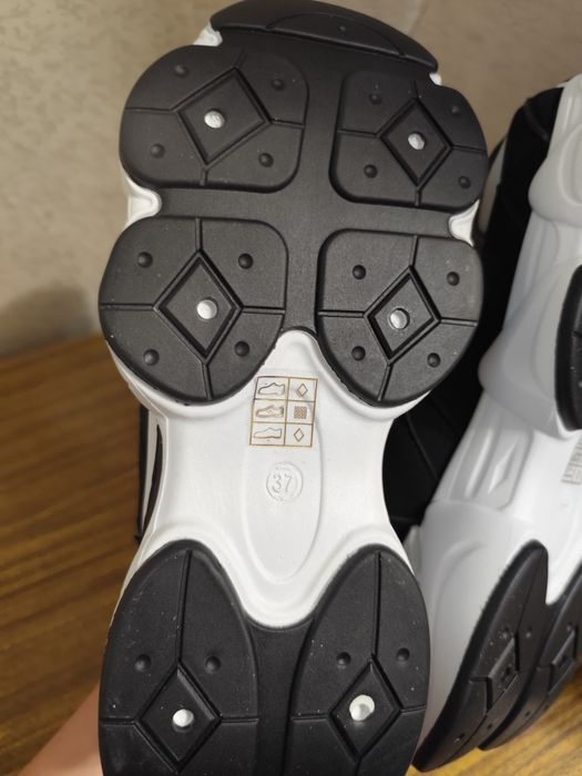 Кросівки утепленні під бренд new balance
