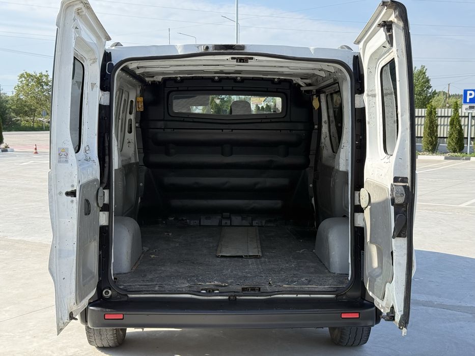 Renault Trafic 2.0DCi 115 2013 Рік