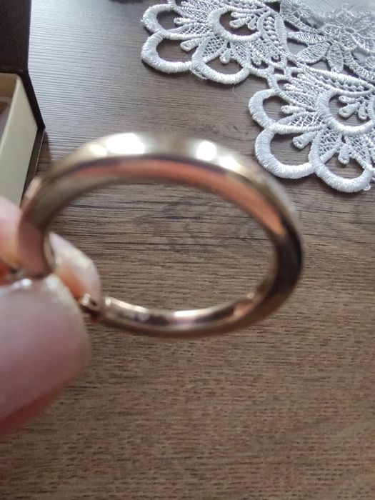 Złote kolczyki p.333