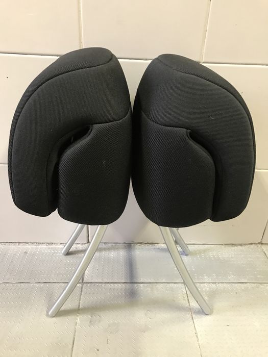 Encostos de Cabeça - Peugeot 3008