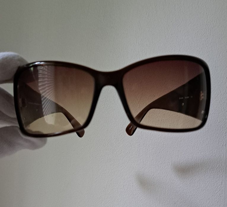 Okulary słoneczne przeciwsłoneczne vintage brązowe Carolina Herrera Y2K CH-208 CA-833