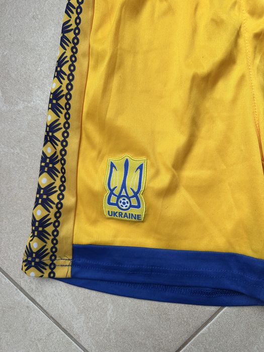 Футбольні шорти жовто-блакитні