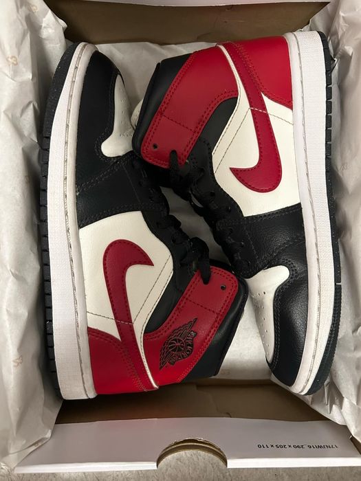Buty Nike Air Jordan 1 mid rozm. 37,5