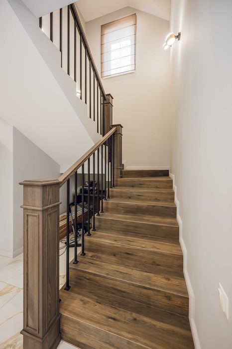 Новий будинок з басейном