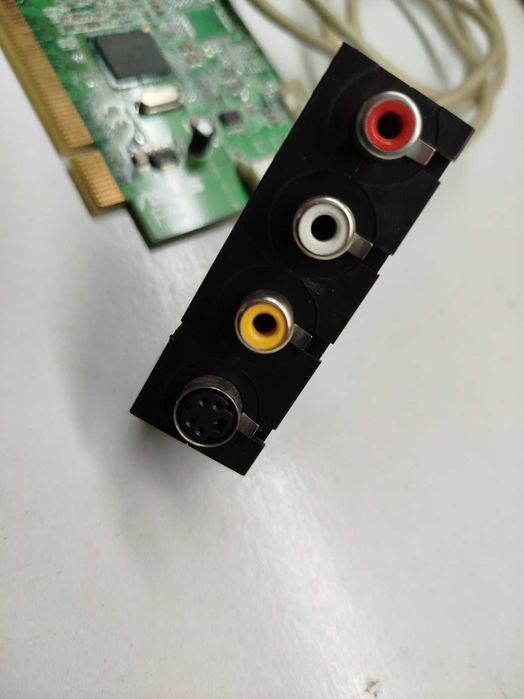 Placa Rádio-TV-Captura AV ASUS-HP PCI - My Cinema-P7131 Hybrid C1VDRF