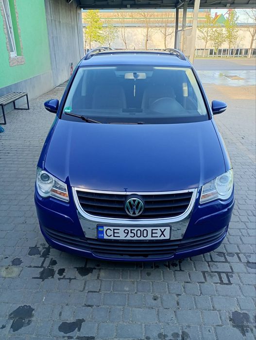 Продам Volkswagen Touran