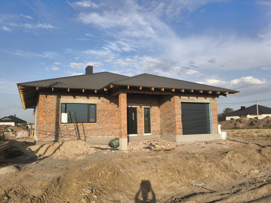 Продаж будинку на етапі будівництва с. Рованці 145 м². 6 сот з гаражем