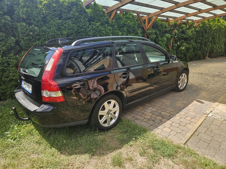 Śliczne Volvo V50 2,0 2004r
