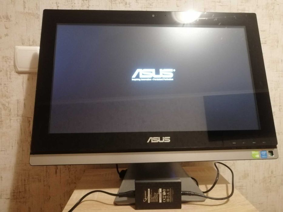 Моноблок Asus ET2311I. 23" FullHD. Core i5-4460S. GT 740M. Під ремонт.