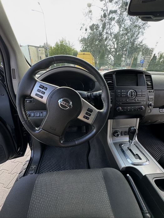 Nissan Pathfinder r51