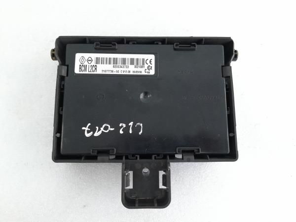 Caixa fusíveis / SAM / BSI RENAULT Clio III (BR0/1, CR0/1)