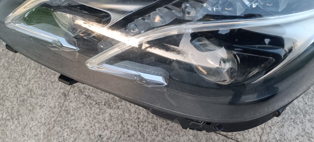 Farol Mercedes w212 Led Ils
