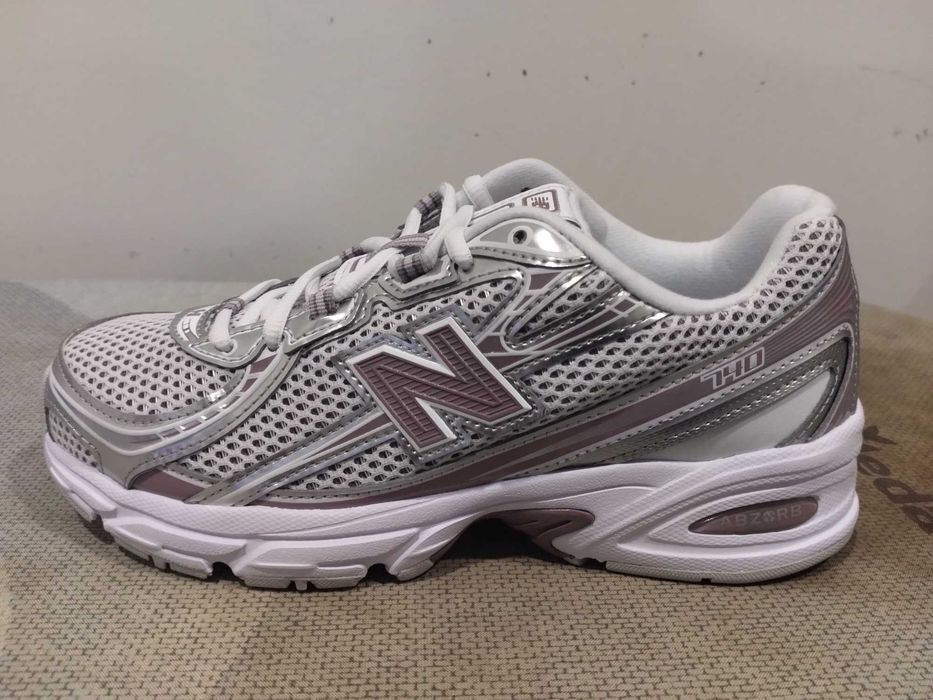 Sapatilhas new balance novas
