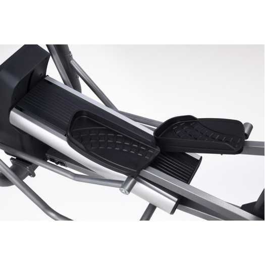 Profesjonalny orbitrek Evolve nowy