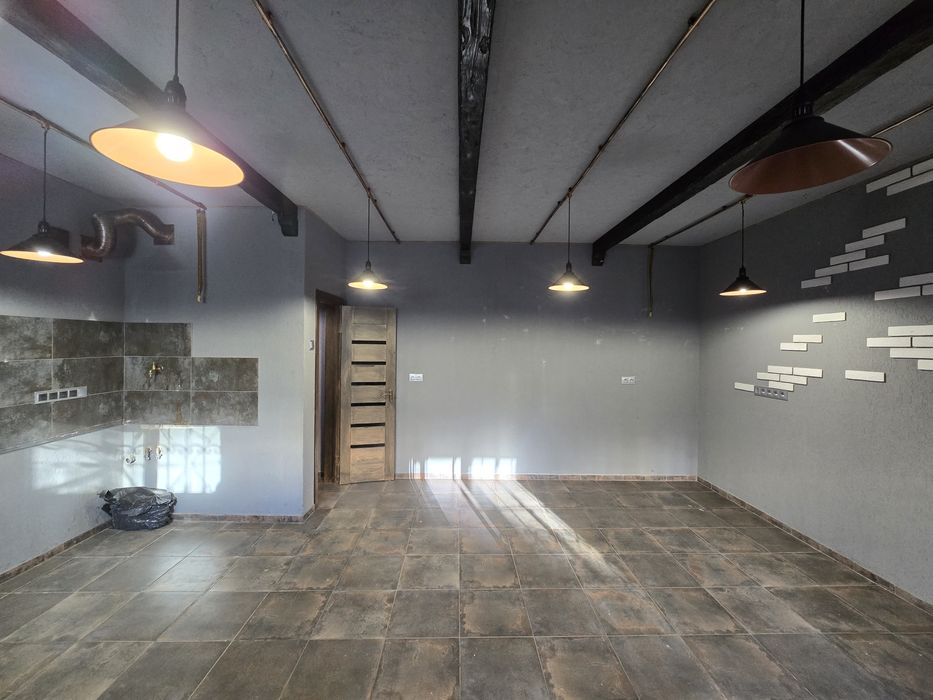 Продаж комерційного приміщення з ремонтом в Бучі! Сухе, окремий вхід!