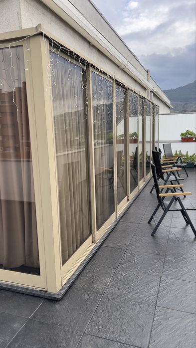 Caixilharia em  aluminio