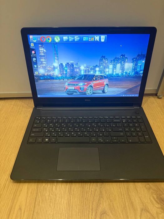 Ноутбук DELL Inspiron 15