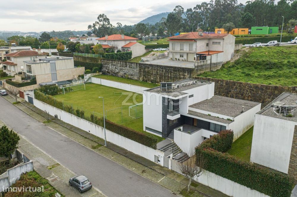 Terreno Urbano com 560 m2!
