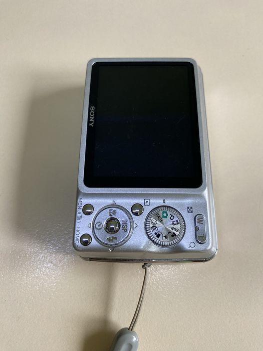 Фотоаппарат Sony Cyber-shot DSC-W220