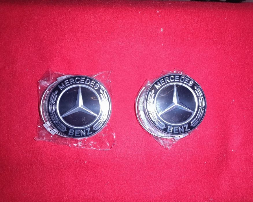 Centros de roda desportivos Mercedes Benz 7,5 cm 4 unidades. Novos