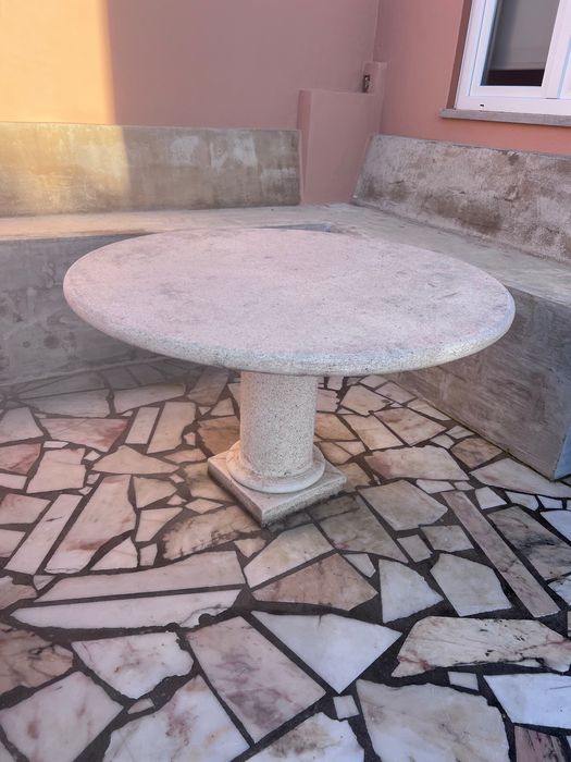 Mesa exterior betão polido