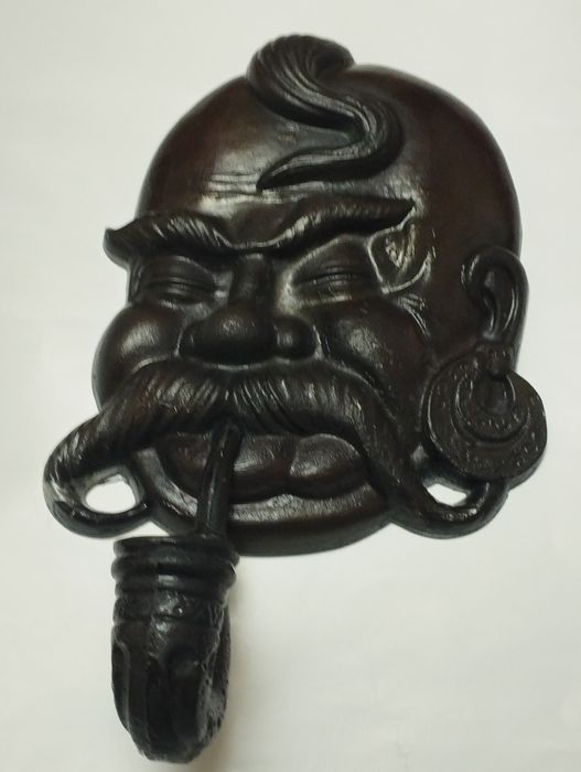 Продам подсвечник.