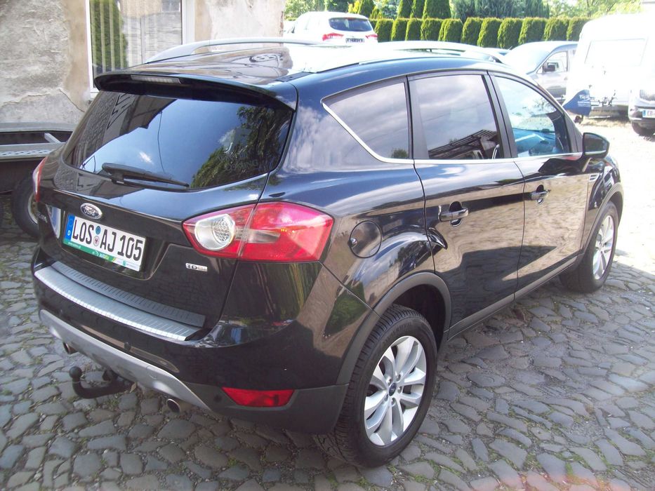 FORD KUGA 2,0 TDCI 140 KM 4x4 /TITANIUM/stan b.dobry/1 własciciel