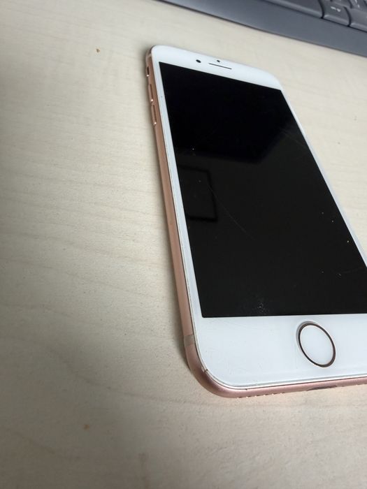 Iphone 8  64 GB