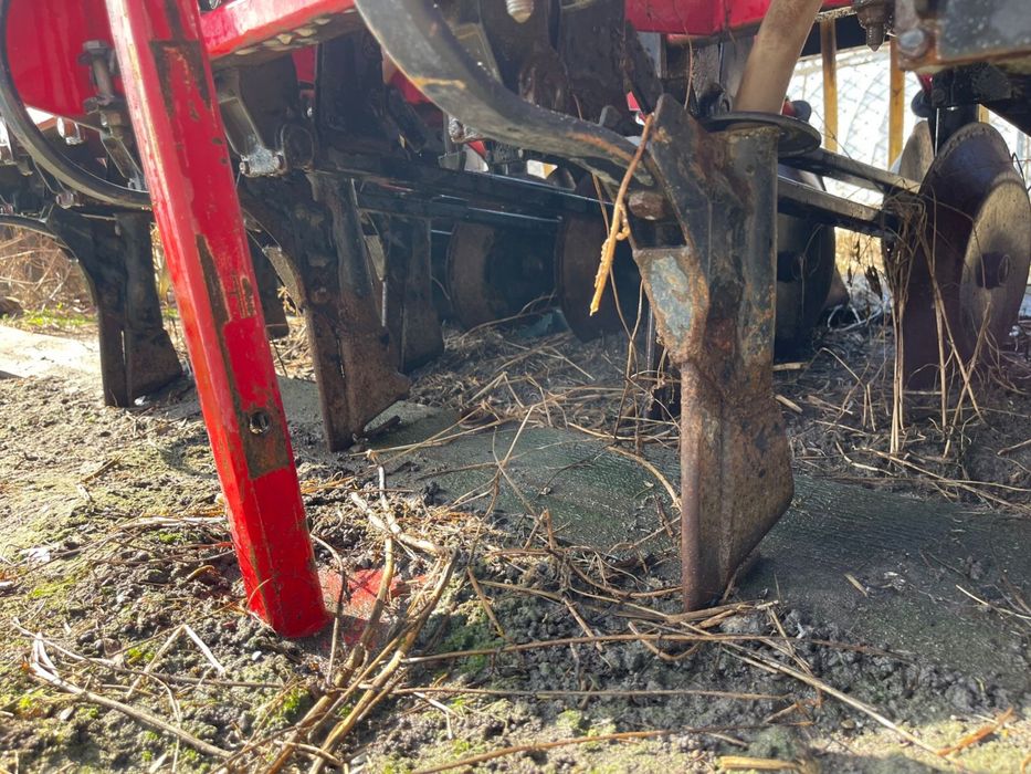 Сівалка дискова причіпна навісна Simulta 2.5 м з міндобривом сошникова