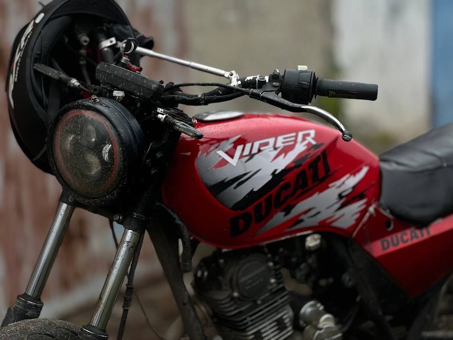 Продам вайпер зс 200