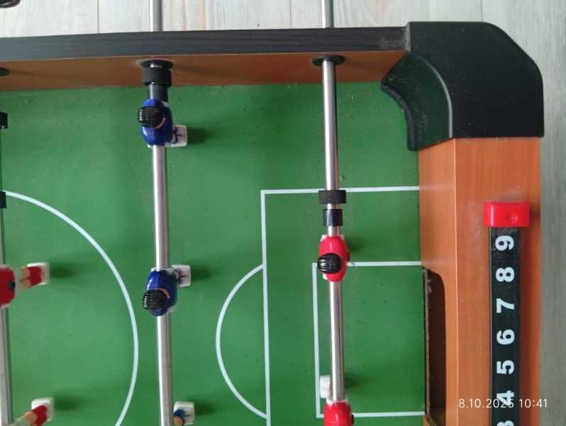 stół do gry w piłkarzyki