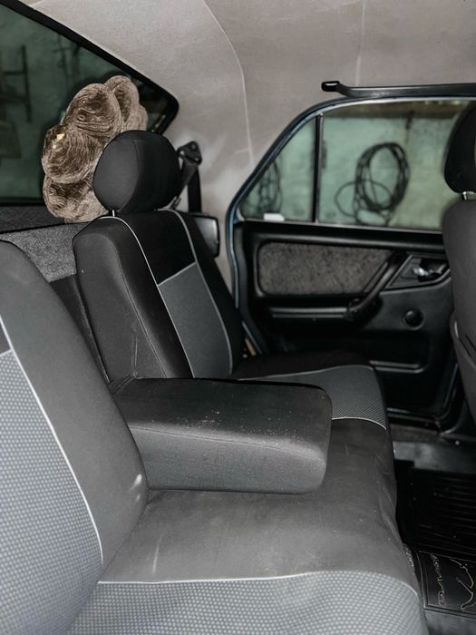 Продам машину ГАЗ 31105