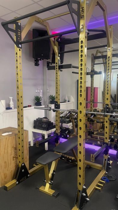 Half Rack/ klatka HES stan idealny