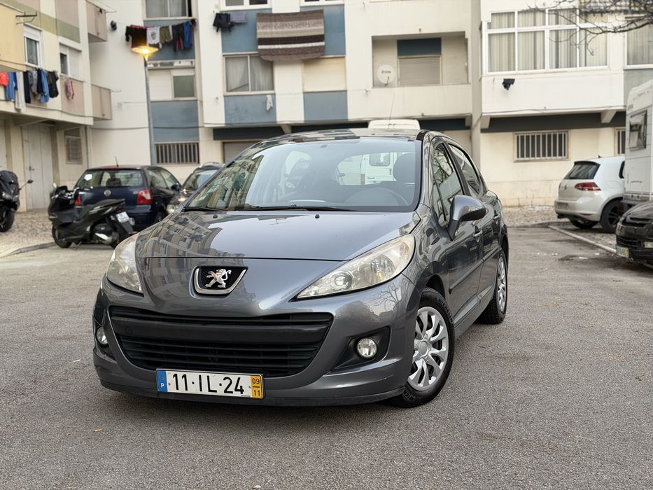 Peugeot 207 1.4 gasolina de 2009
