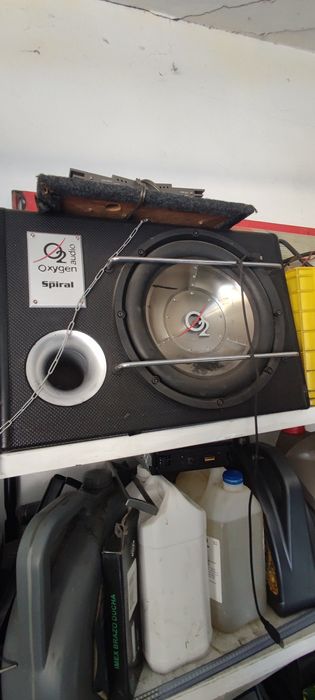 Amplificador oxygén e subwoofer