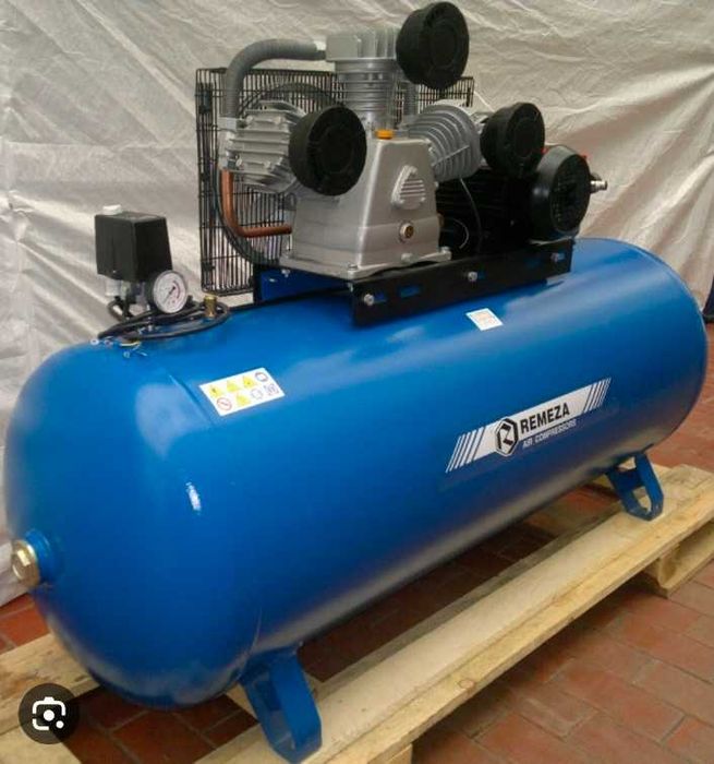 Поршневой компрессор LT-100 LB-75 Ремеза блок