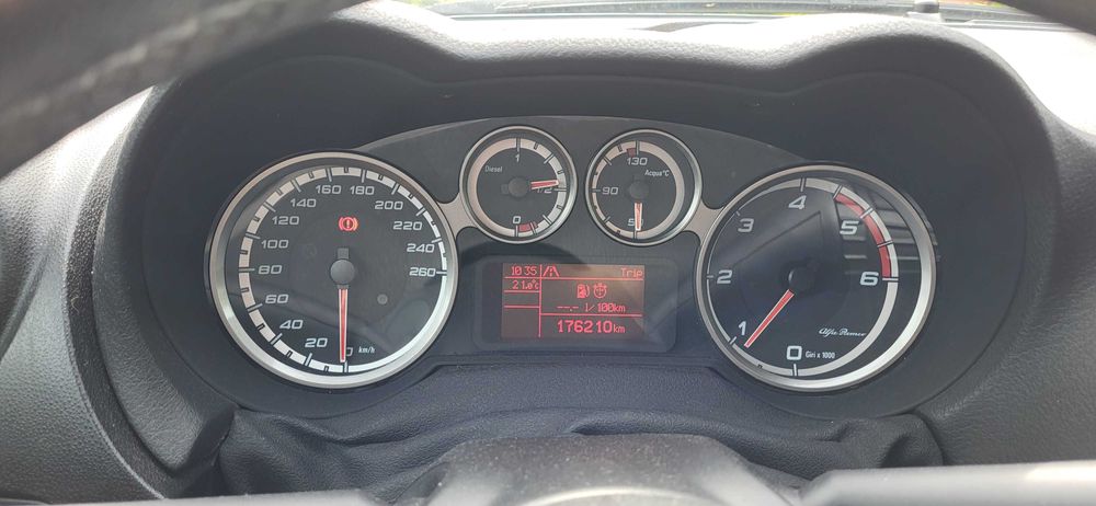 Alfa Romeo Mito 2011