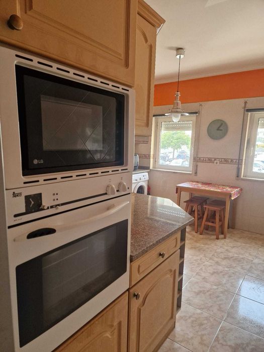 Apartamento T2 mobilado Santa Marta do Pinhal - Corroios