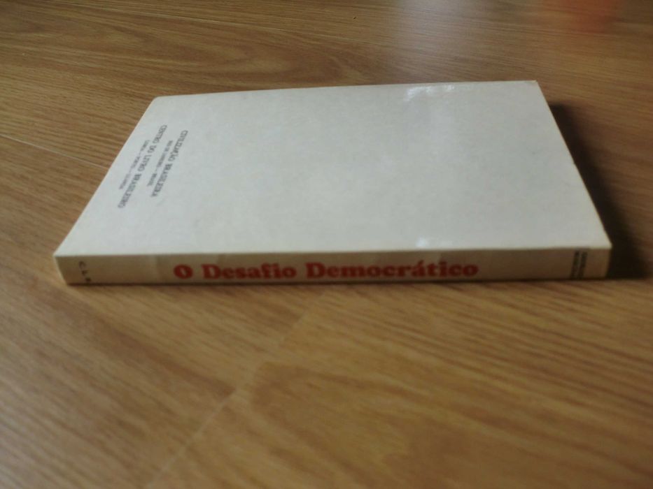 O Desafio Democrático
de Georges Marchais