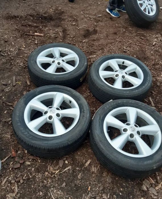 Felgi aluminiowe Nissan Qashqai JD110-MB55 17x6,1/2J CH5 ET 40