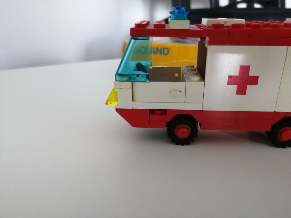 Lego Legoland 6688 karetka pogotowia