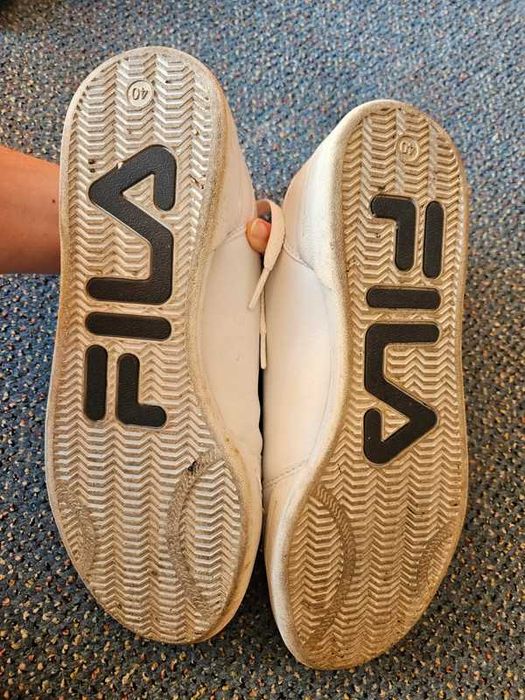 Buty sportowe męskie FILA r. 40